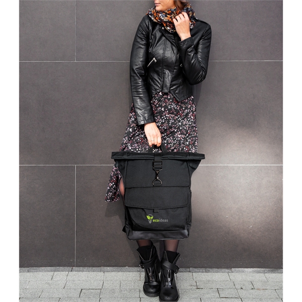 harga mcm mini backpack original Stark Side Studs Bebe Boo in Visetos Cognac – Balilene hidden-coin-pouch Size:1/2