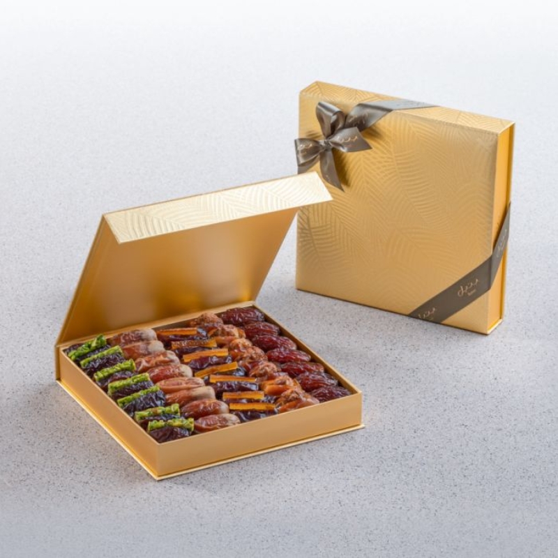 Gold Palm Gift Set Medium Premium Assorted Dates for